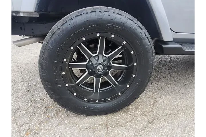 $20495 : Jeep Wrangler Unlimited 2015 image 9