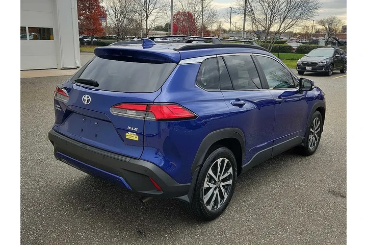 $27352 : Toyota Corolla Cross 2024 AW image 6