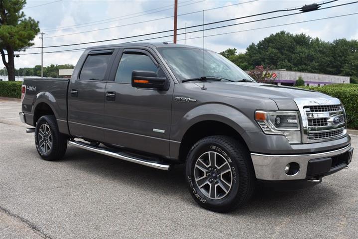 2014 F-150 XLT image 2