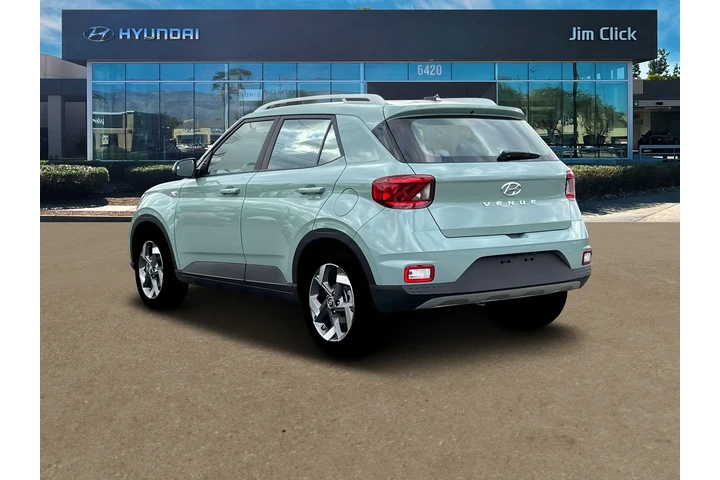 $23339 : Hyundai VENUE 2025 SEL 4dr C image 5