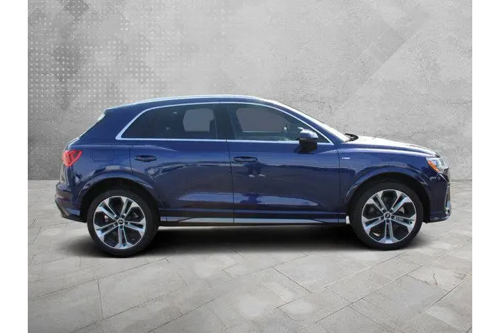 $22923 : Audi Q3 2021 AWD quattro S l image 3