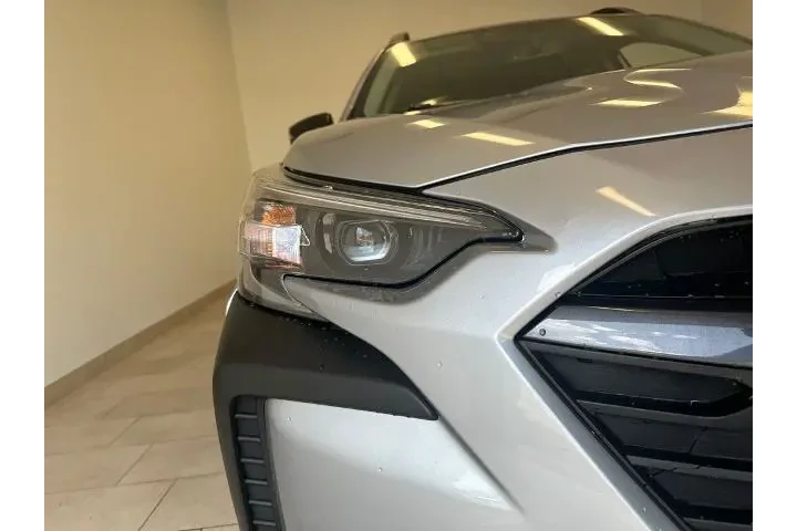 $24303 : Subaru Outback 2023 AWD Prem image 8