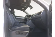 $33275 : Volkswagen Atlas Cross Sport thumbnail