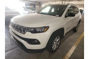 $21500 : Jeep Compass 2024 4x4 Latitu thumbnail