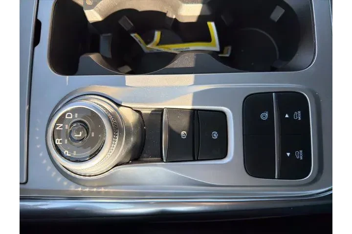 $29992 : Ford Explorer 2022 XLT 4dr S image 8