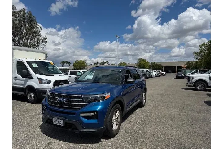 $25800 : Ford Explorer 2021 XLT 4dr S image 1