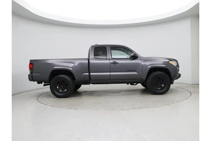 $33998 : Toyota Tacoma 2023 4x4 SR V6 image 7