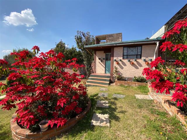 $2100000 : Contepec, casa c/jardín 1036m2 image 4