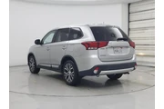 $14998 : Mitsubishi Outlander 2018 ES thumbnail