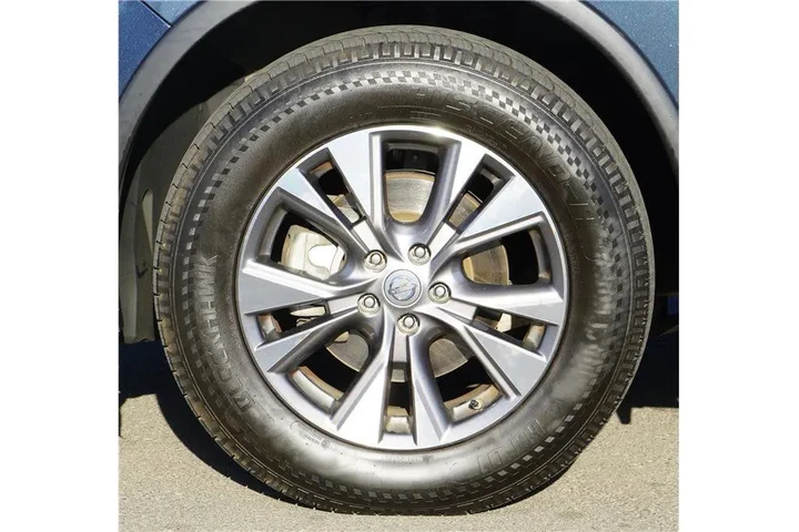 $14984 : 2017 Murano S image 10