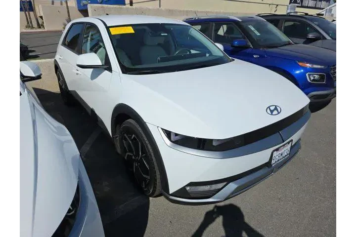 $28850 : Hyundai IONIQ 5 2023 AWD SEL image 5