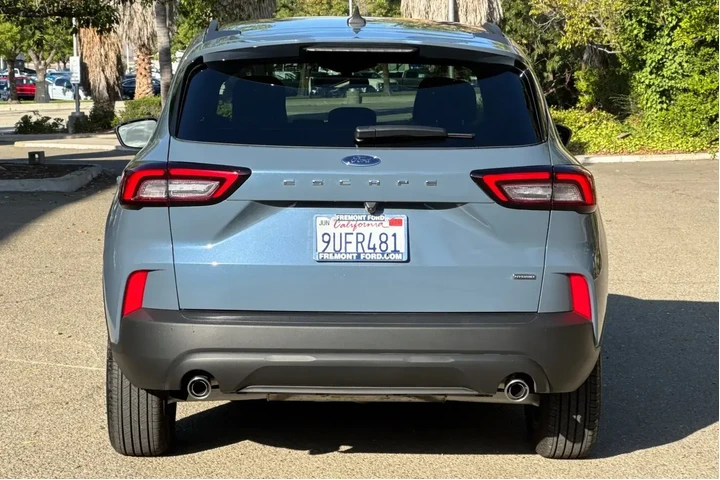 Ford Escape Hybrid 2025 ST-L image 4
