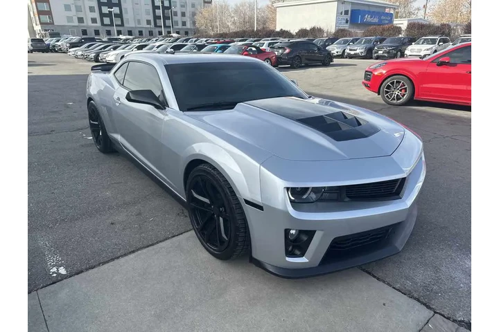 $39910 : 2015 Camaro ZL1 image 5