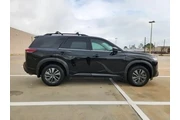 $29750 : Nissan Pathfinder 2022 SV 4d thumbnail