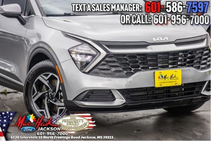 $19995 : Kia Sportage 2023 LX 4dr SUV image 2