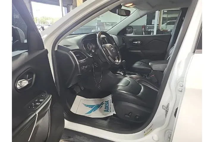 $18940 : Jeep Cherokee 2021 Latitude image 3