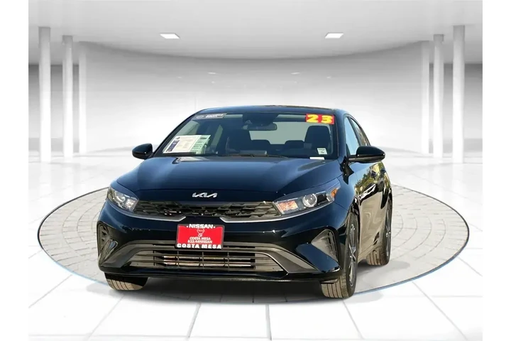 $16434 : Kia Forte 2023 LX 4dr Sedan image 6