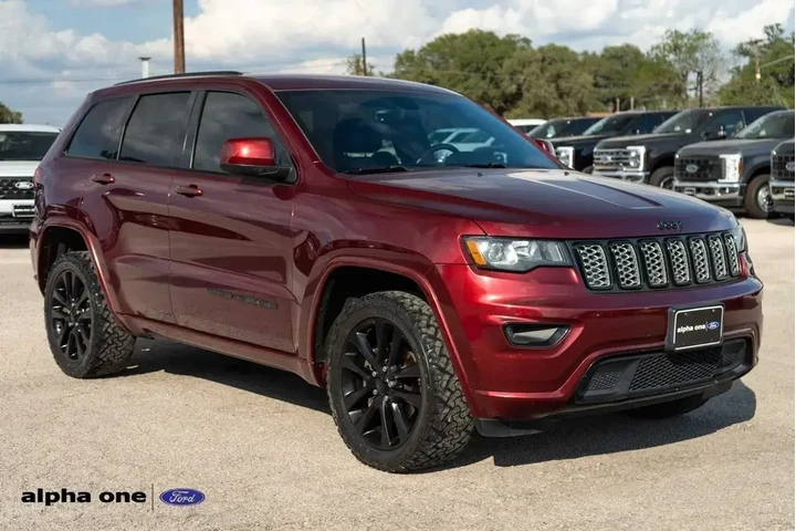 $16977 : Jeep Grand Cherokee 2018 4x4 image 3
