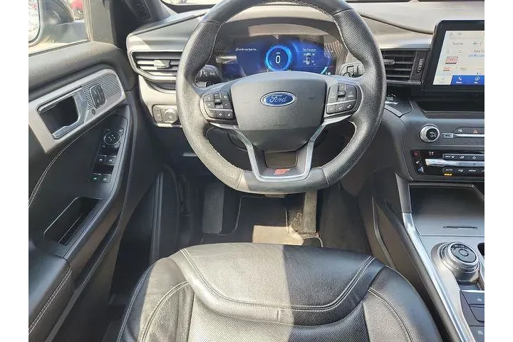 $26990 : Ford Explorer 2020 AWD ST 4d image 9