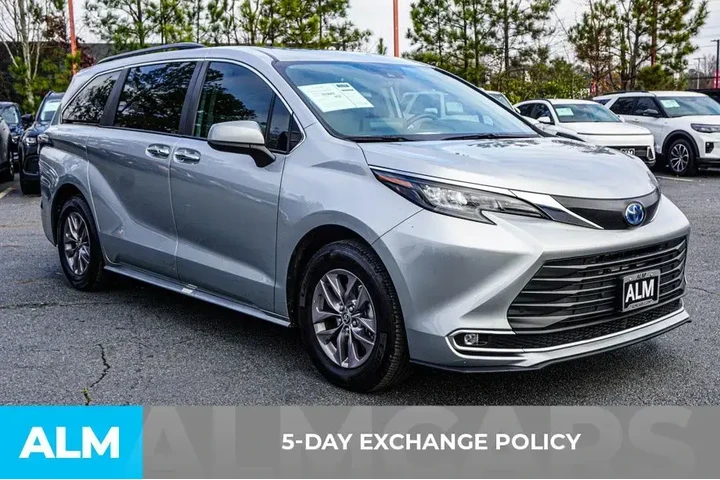 $36420 : Toyota Sienna 2024 XLE 8-Pas image 4