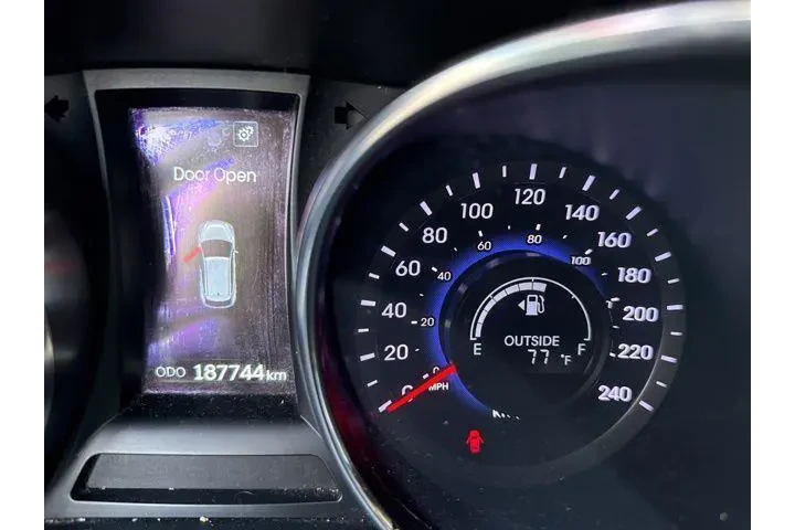 $10000 : Hyundai SANTA FE Sport 2014 image 2