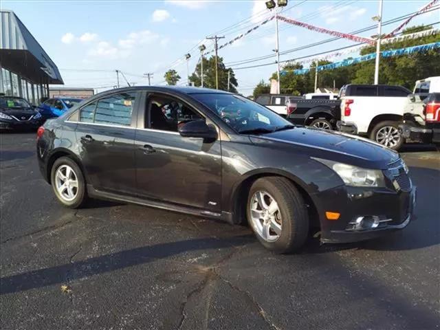 $7300 : 2012 CHEVROLET CRUZE2012 CHEV image 3