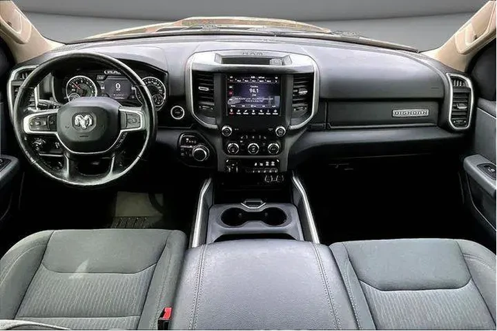 $31000 : Ram 1500 2020 4x4 Lone Star image 8