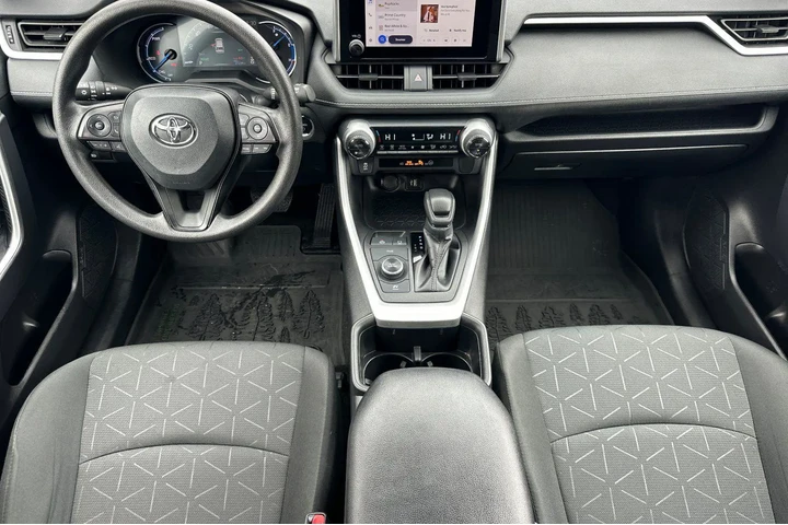 $38900 : Toyota RAV4 Hybrid 2024 AWD image 6