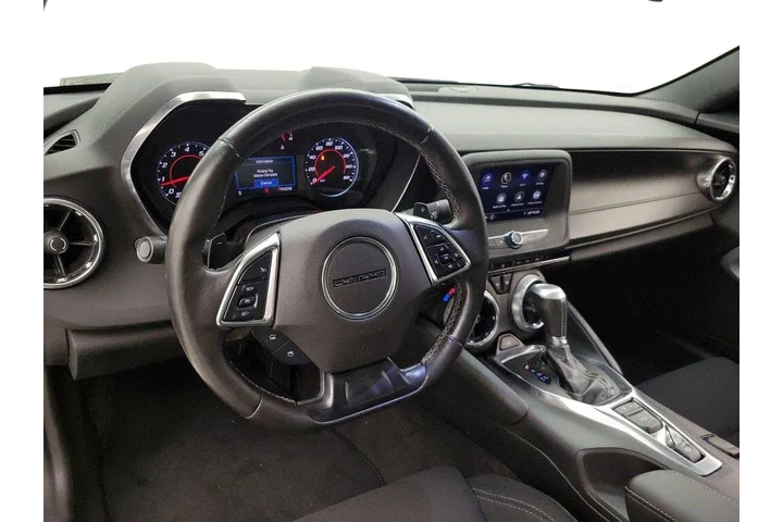$20998 : Chevrolet Camaro 2020 LT 2dr image 9