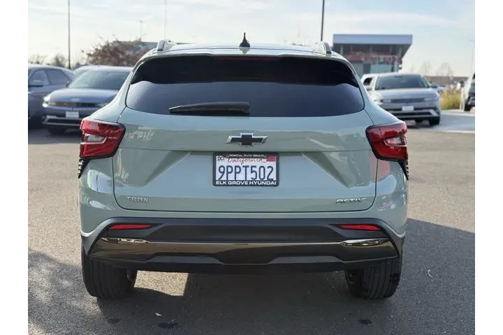 $22222 : Chevrolet Trax 2025 ACTIV 4d image 4