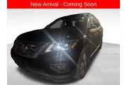 $12085 : Nissan Pathfinder 2018 4x4 S thumbnail