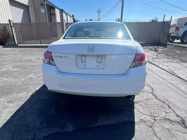 $9699 : 2008 HONDA ACCORD image 7