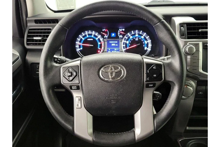 $37998 : Toyota 4Runner 2019 4x4 SR5 image 10