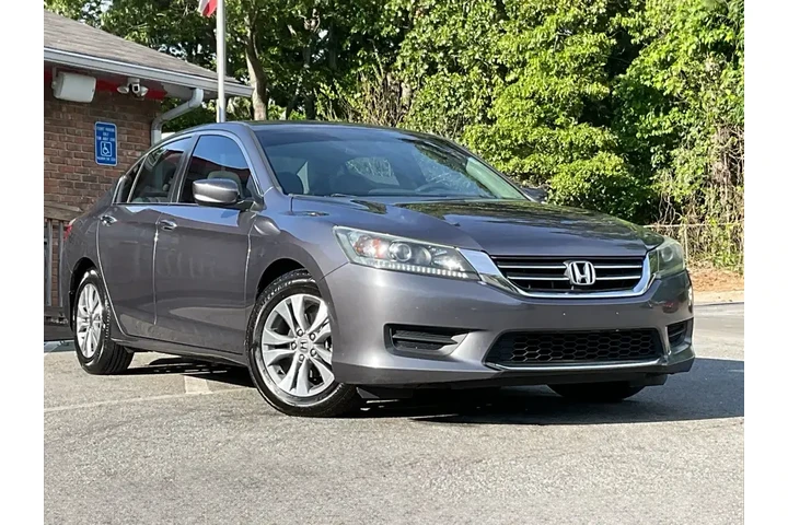 $10985 : Honda Accord 2014 LX 4dr Sed image 3