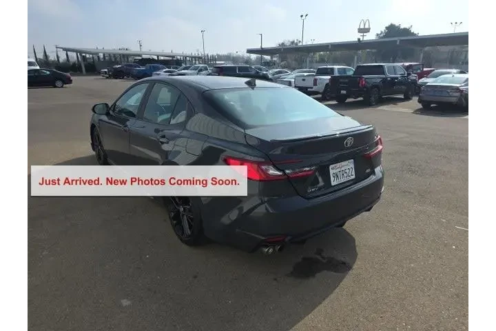 $29900 : Toyota Camry 2025 SE 4dr Sed image 4