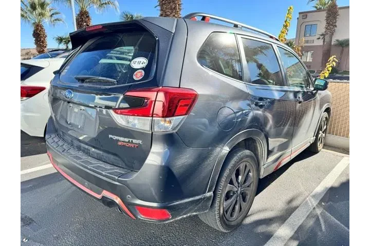$19490 : Subaru Forester 2020 AWD Spo image 2