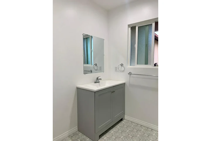 $1200 : Unidad Segura y Moderna image 7