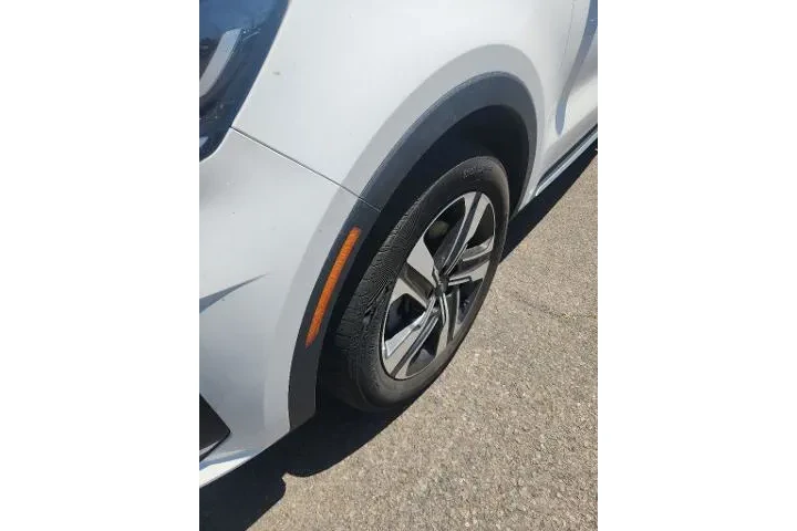 $35791 : Kia Sorento Hybrid 2023 AWD image 8