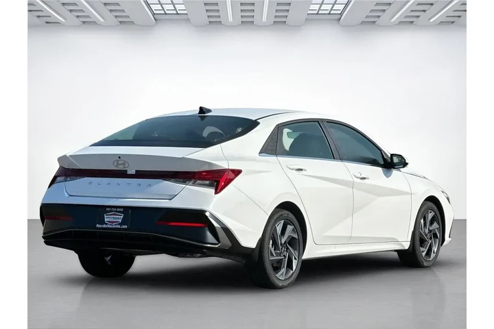 $20977 : Hyundai ELANTRA 2025 SEL Con image 6