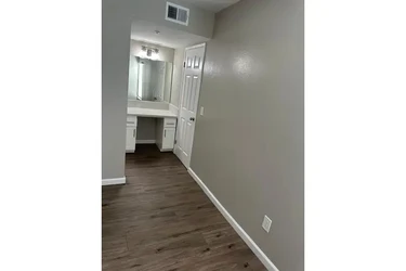 PLACENTIA APTS. DISPONIBLES en Orange County