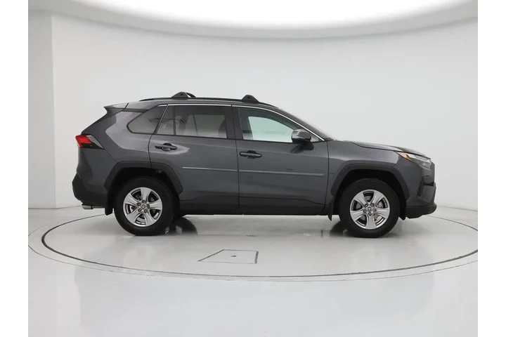 $34998 : Toyota RAV4 2023 AWD XLE 4dr image 7