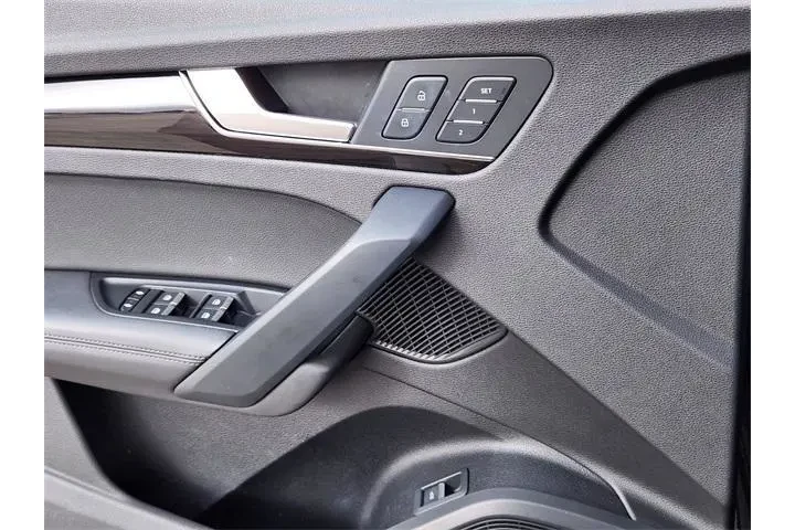 $23800 : Audi Q5 2019 AWD quattro Pre image 7