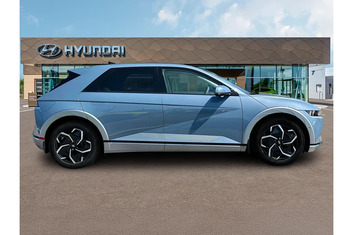 $29815 : Hyundai IONIQ 5 2024 Limited image 9