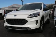 $16143 : Ford Escape 2022 SE 4dr SUV thumbnail