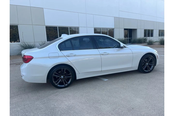 $10490 : 2017 BMW 330i image 10