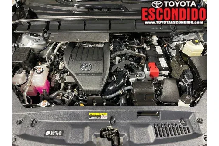 $38487 : Toyota Highlander 2025 LE 4d image 9