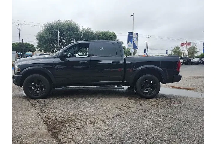 $23998 : Ram 1500 Classic 2022 4x4 SL image 6