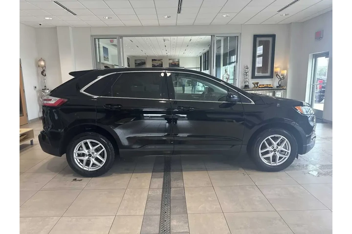 $31697 : Ford Edge 2024 AWD SEL 4dr S image 2