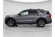 $26998 : Ford Explorer 2022 AWD XLT 4 thumbnail