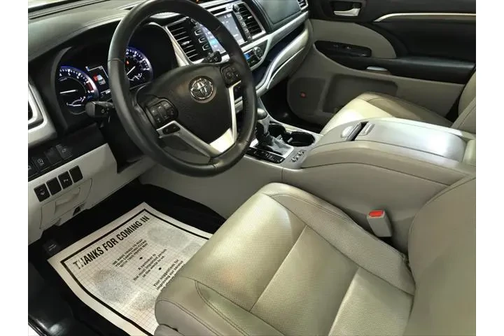 $25989 : Toyota Highlander 2019 AWD L image 8